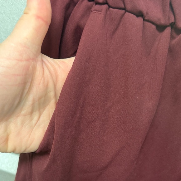 Lululemon Women’s On the Fly Burgundy‎ Straight Leg GATORADE Pant Size 6 ACTIVE - Picture 2 of 11